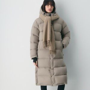 Aritzia Taupe Puffer Jacket